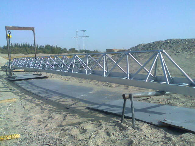 维西专业承揽大中小型喷涂翻新施工业务！